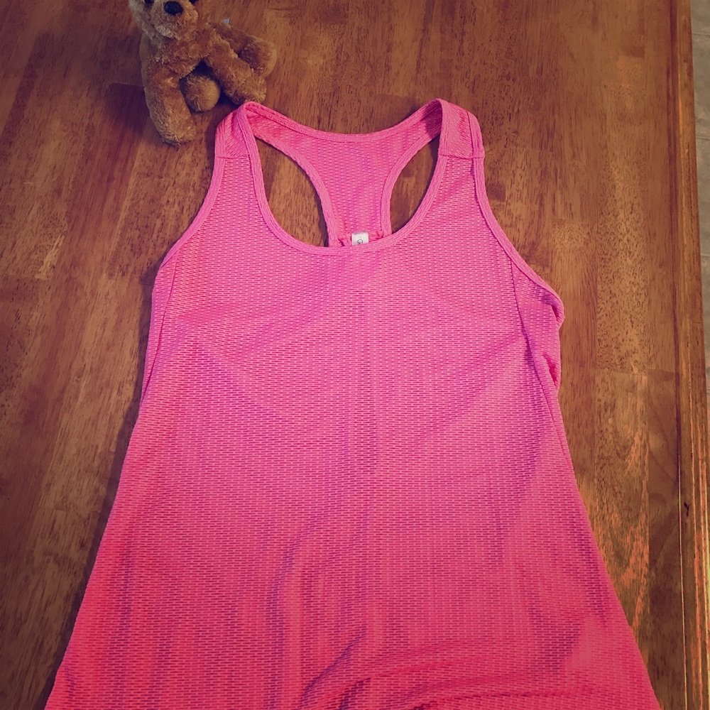 🔥 3 for $10 🔥 Racer back hot pink tank top.